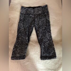 lululemon athletica Black and White Capris